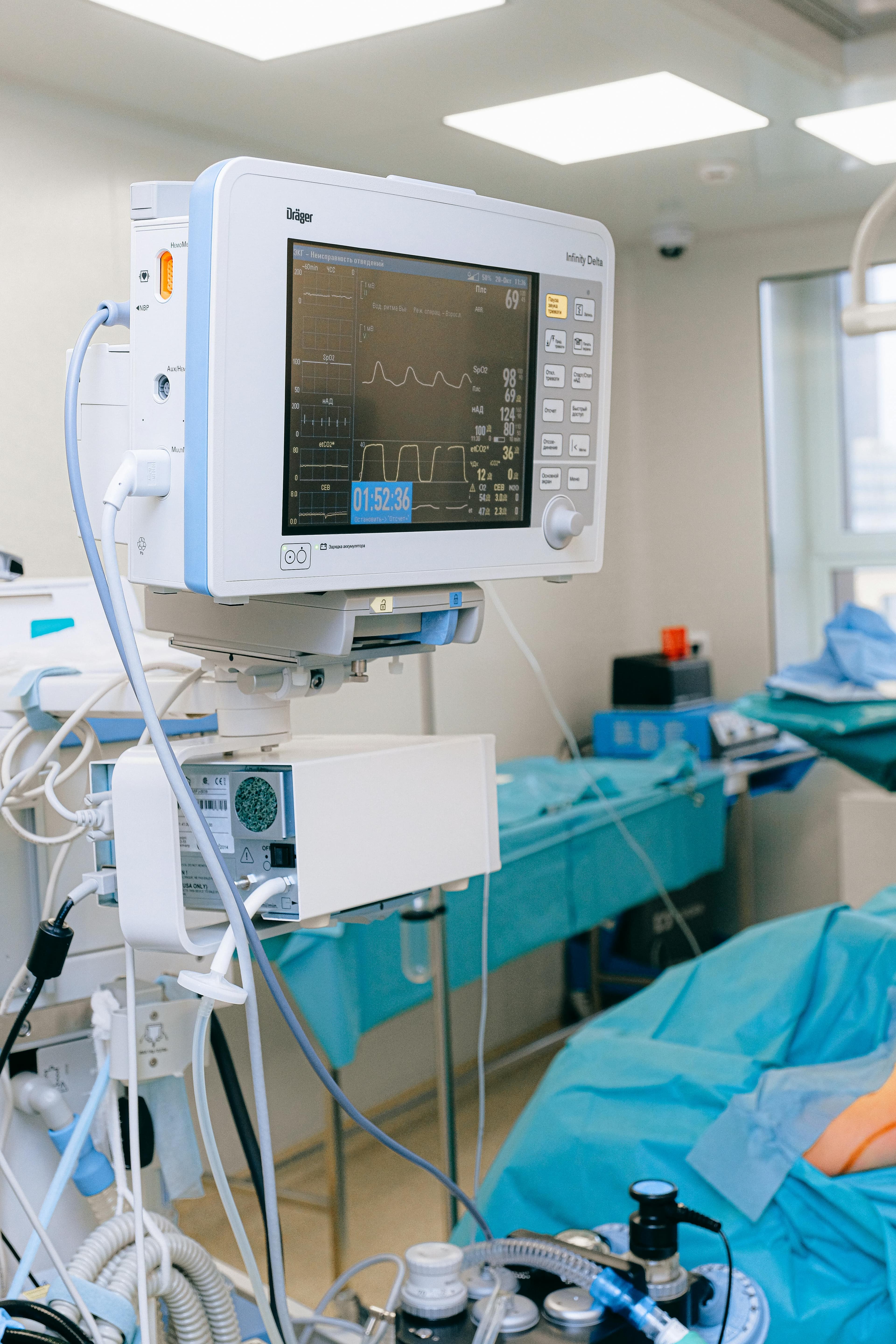 Patient Monitors — Bedside & Central Station — image 1